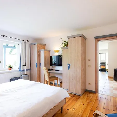 Landhotel Am Rothenberg 4*